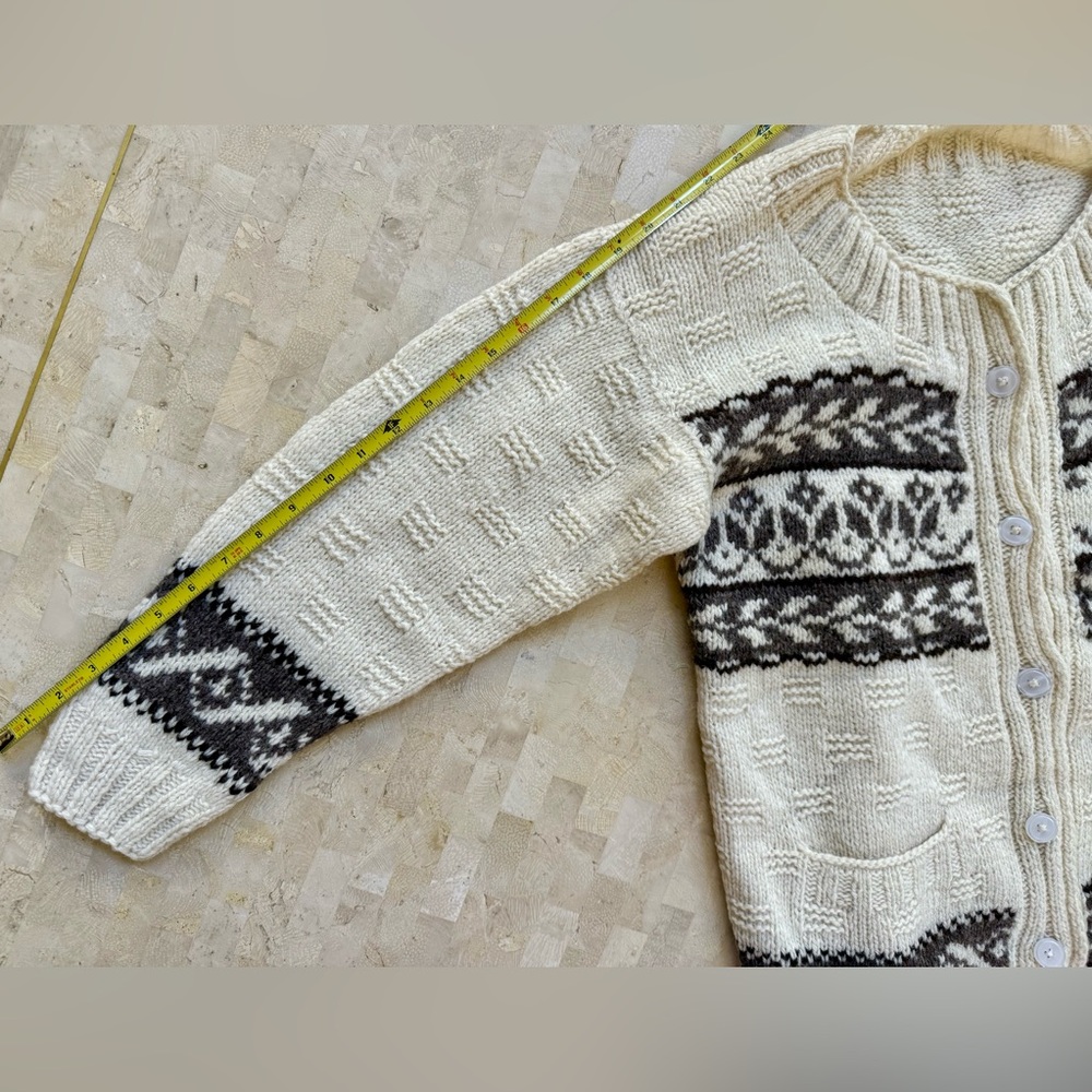 VINTAGE Wool Chunky Heavyweight Hand knit Mohair Fair Isle Cardigan Sweater M - Picture 6 of 9